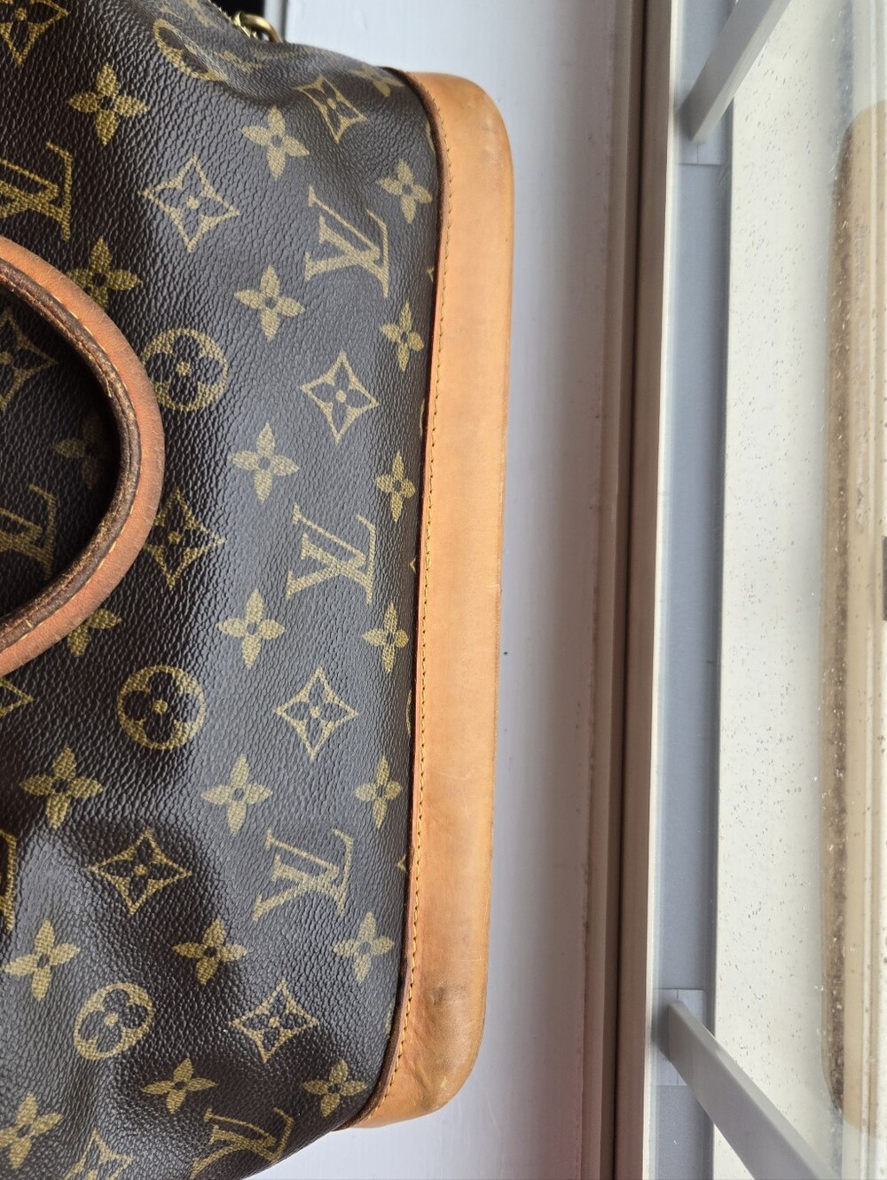 Louis Vuitton Brown Monogram Alma Handbag - Picture 7 of 16